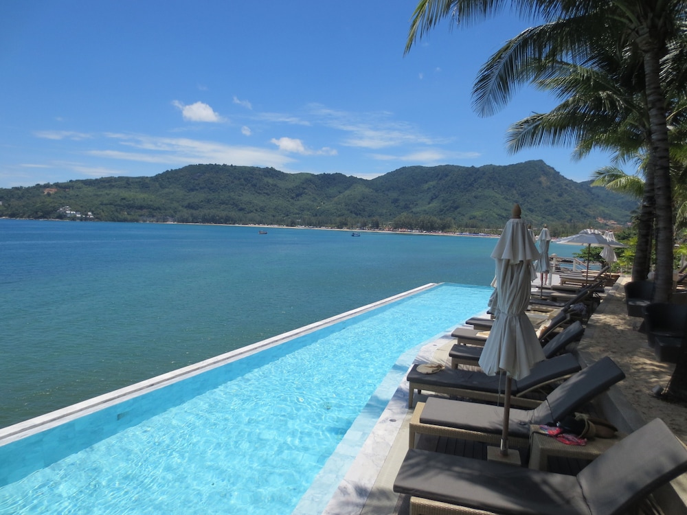 Cape Sienna Gourmet Hotel & Villas — Swimming pool in Kamala, Phuket Province