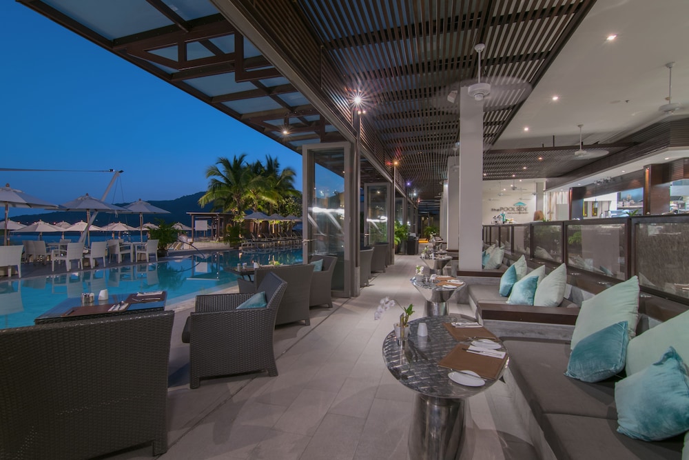 Cape Sienna Gourmet Hotel & Villas — Restaurant & bars in Kamala, Phuket Province