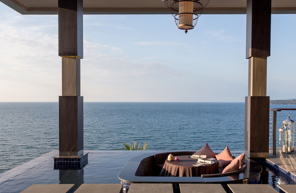 Cape Sienna Gourmet Hotel & Villas — Restaurant & bars in Kamala, Phuket Province