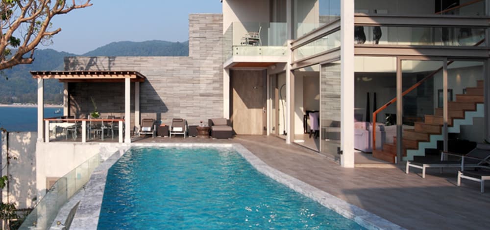 Cape Sienna Gourmet Hotel & Villas — Swimming pool in Kamala, Phuket Province