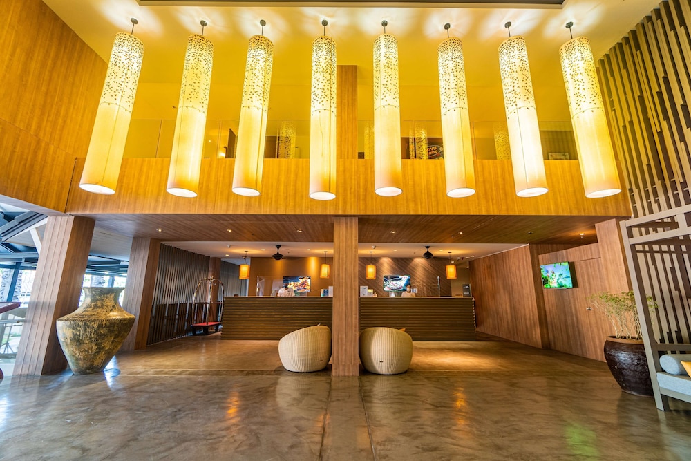 Radisson Resort and Suites Phuket — Hotel building in Kamala, Phuket Province