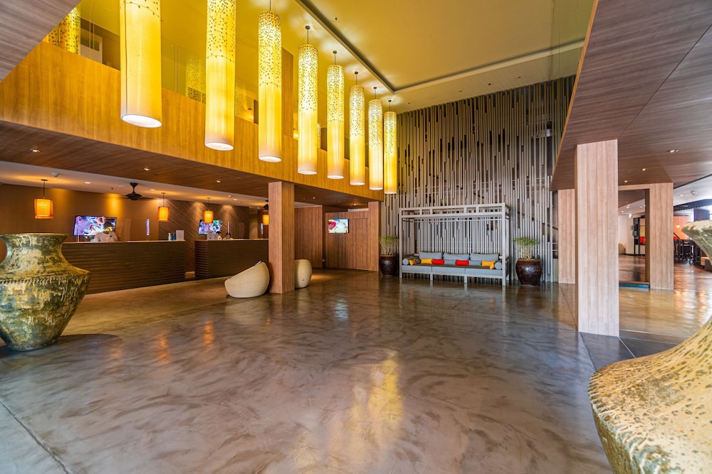 Radisson Resort and Suites Phuket — Hotel building in Kamala, Phuket Province