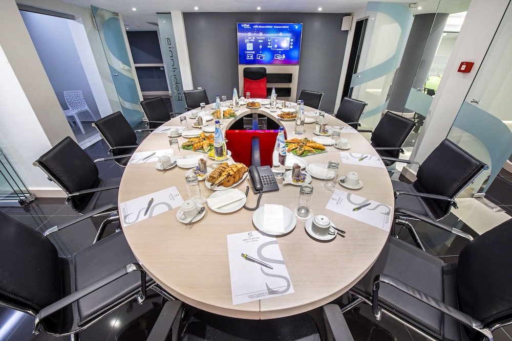 Semiramis City Hotel — Restaurant & bars in Rhodes Town, South Aegean