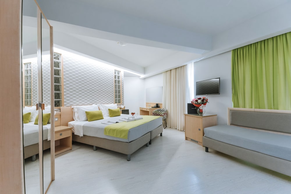 Semiramis City Hotel — Hotel rooms in Rhodes Town, South Aegean
