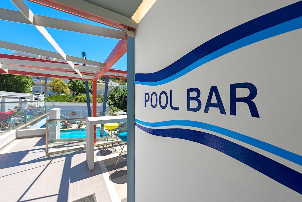 Semiramis City Hotel — Swimming pool in Rhodes Town, South Aegean