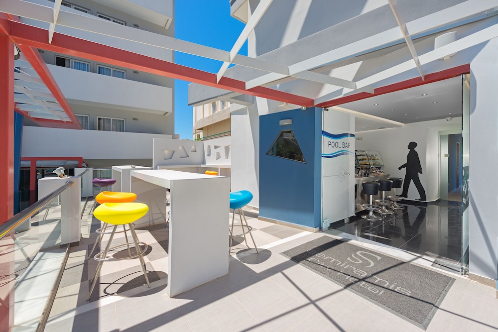 Semiramis City Hotel — Restaurant & bars in Rhodes Town, South Aegean