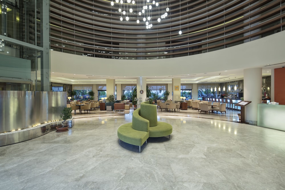 TUI Blue Side Adult Only 16-All Inclusive — Hotel building in Side