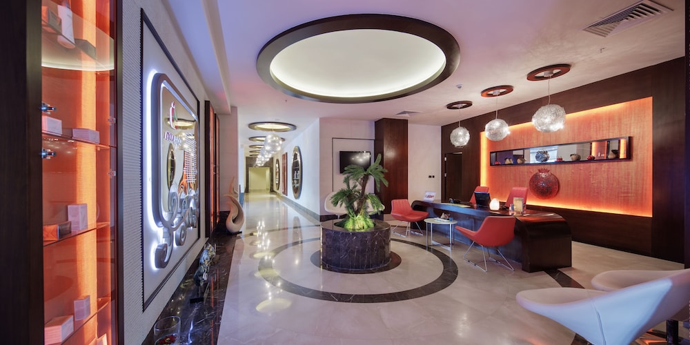 TUI Blue Side Adult Only 16-All Inclusive — Hotel building in Side