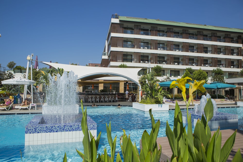 TUI Blue Side Adult Only 16-All Inclusive — Swimming pool in Side