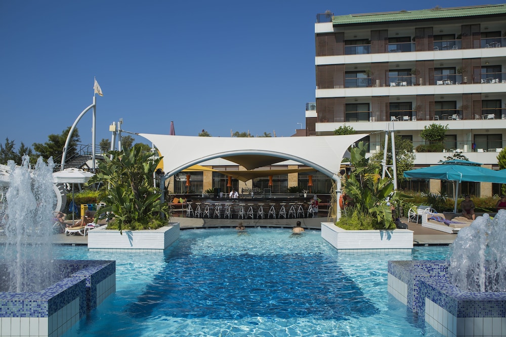 TUI Blue Side Adult Only 16-All Inclusive — Swimming pool in Side