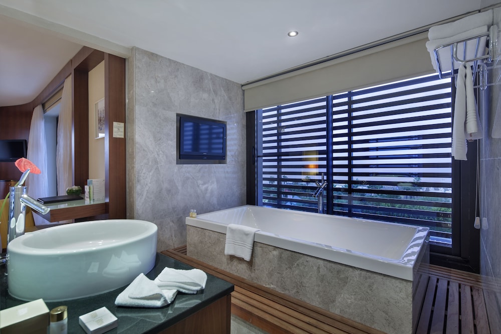 TUI Blue Side Adult Only 16-All Inclusive — Hotel rooms in Side