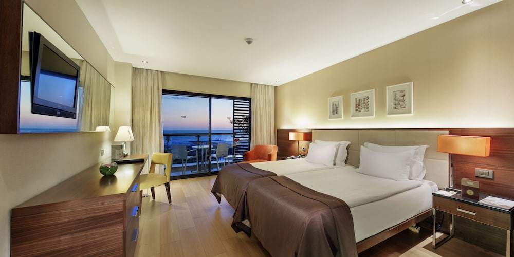 TUI Blue Side Adult Only 16-All Inclusive — Hotel rooms in Side