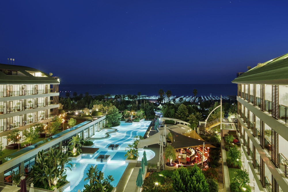 TUI Blue Side Adult Only 16-All Inclusive — Swimming pool in Side