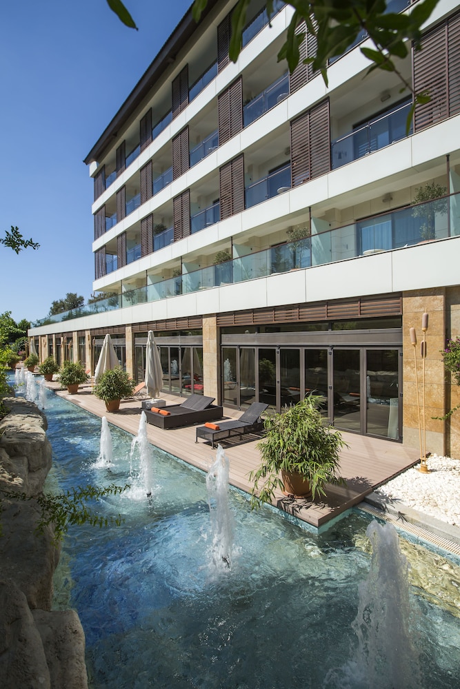 TUI Blue Side Adult Only 16-All Inclusive — Hotel building in Side