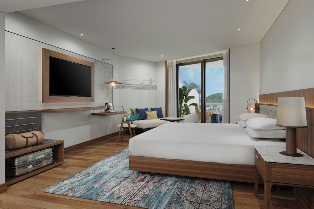 Le Meridien Phuket Beach Resort — Hotel rooms in Karon, Phuket Province