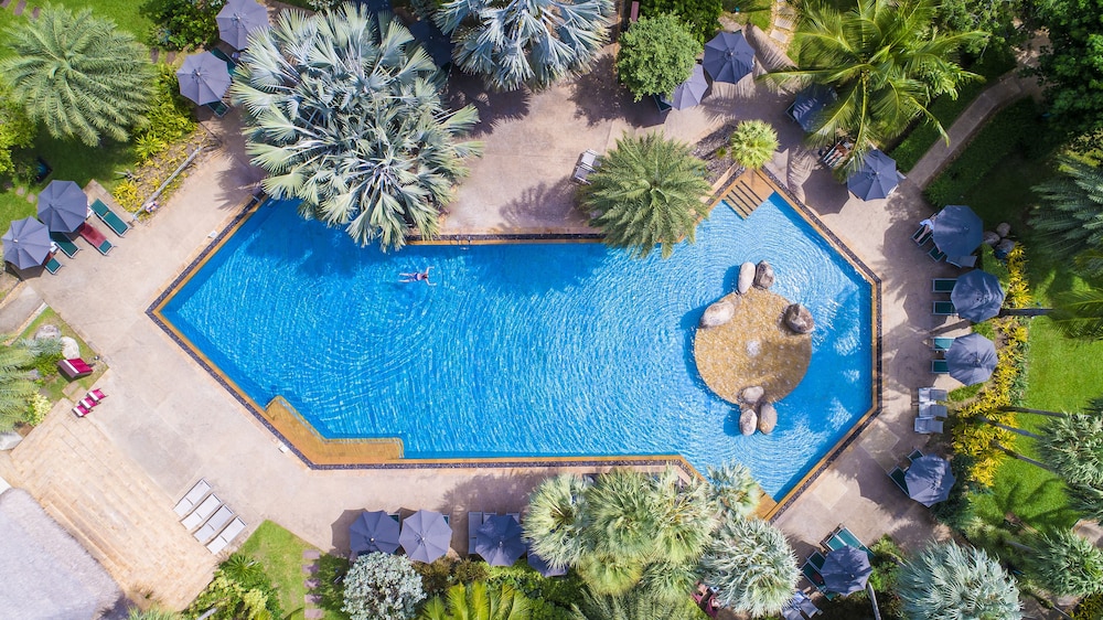 Paradox Resort Phuket — Swimming pool in Karon, Phuket Province