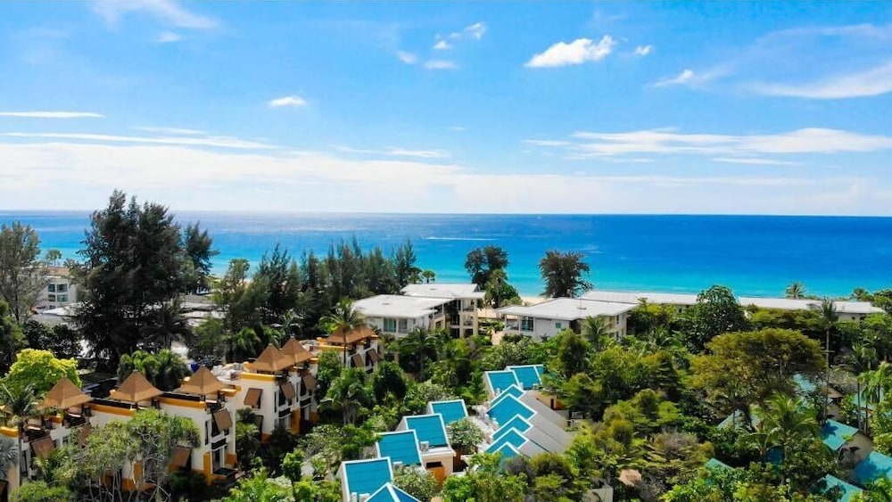 Paradox Resort Phuket — Beach in Karon, Phuket Province
