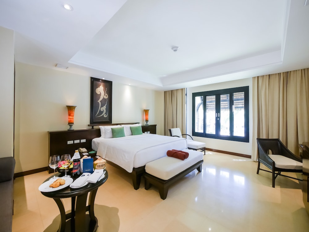 Paradox Resort Phuket — Hotel rooms in Karon, Phuket Province