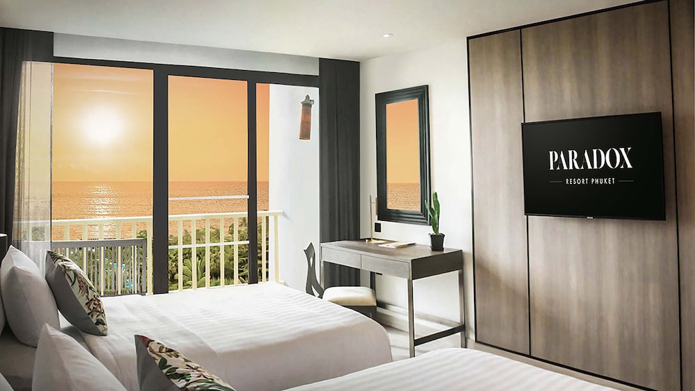 Paradox Resort Phuket — Hotel rooms in Karon, Phuket Province