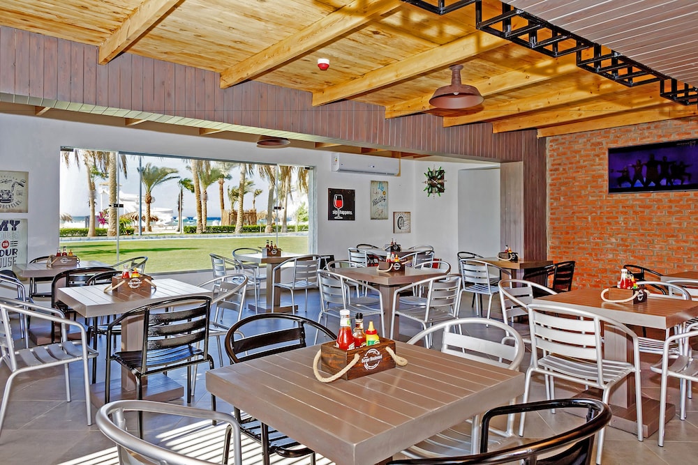 Meraki Resort - Adults Only - All inclusive — Restaurant & bars in Hurghada, Red Sea