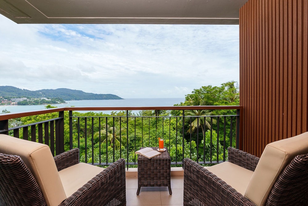 Novotel Phuket Kata Avista Resort And Spa — Karon, Phuket Province