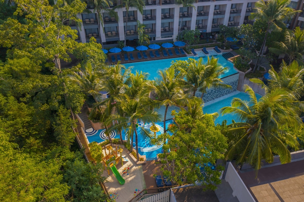 Novotel Phuket Kata Avista Resort And Spa — Karon, Phuket Province