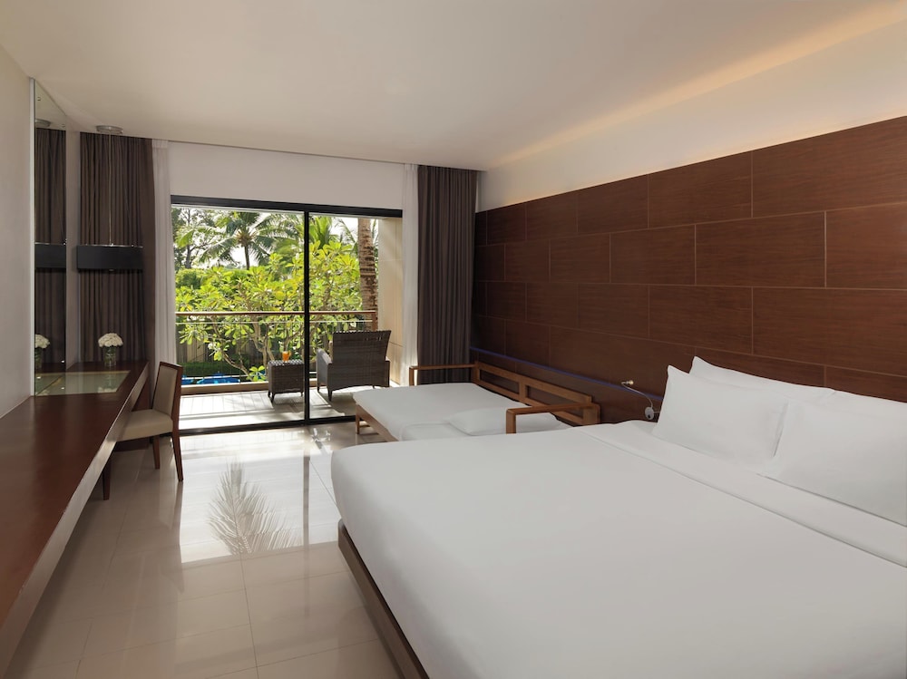 Novotel Phuket Kata Avista Resort And Spa — Karon, Phuket Province