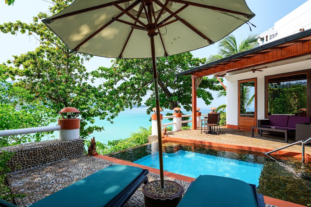 Mom Tri's Villa Royale — Karon, Phuket Province