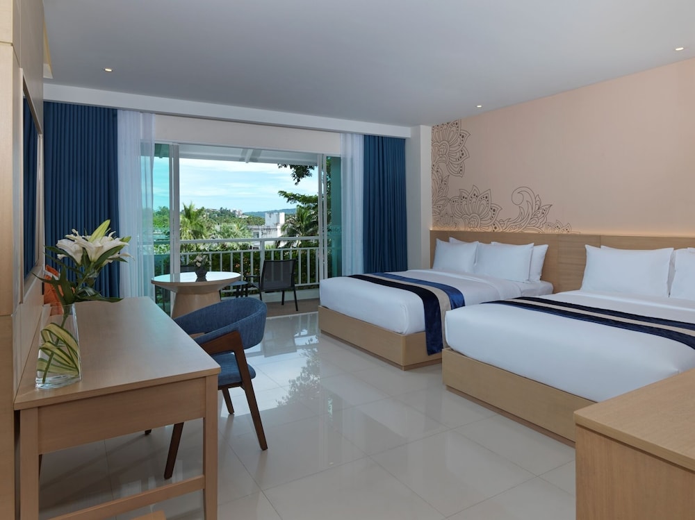 Chanalai Flora Resort, Kata Beach — Hotel rooms in Karon, Phuket Province