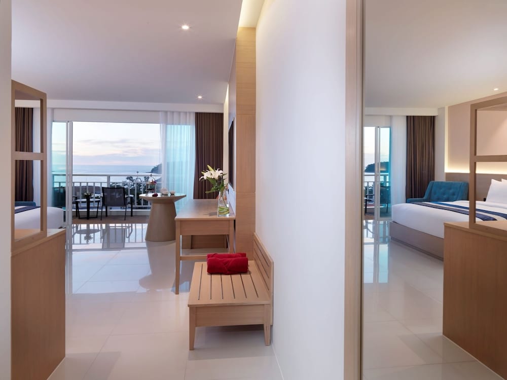 Chanalai Flora Resort, Kata Beach — Hotel rooms in Karon, Phuket Province