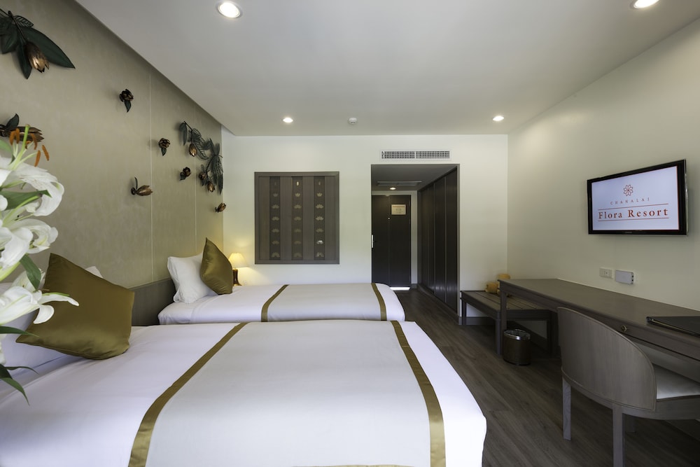 Chanalai Flora Resort, Kata Beach — Hotel rooms in Karon, Phuket Province