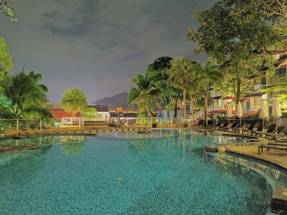 Chanalai Flora Resort, Kata Beach — Swimming pool in Karon, Phuket Province