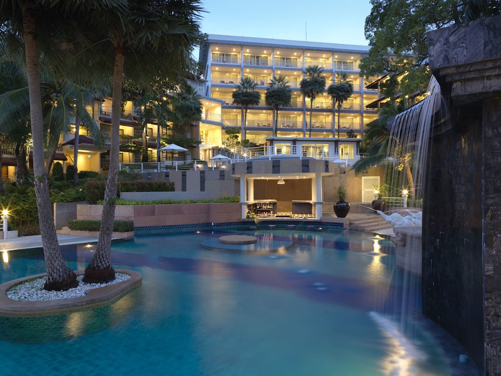 Chanalai Flora Resort, Kata Beach — Swimming pool in Karon, Phuket Province