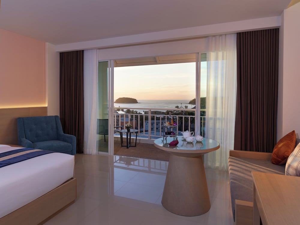 Chanalai Flora Resort, Kata Beach — Hotel rooms in Karon, Phuket Province
