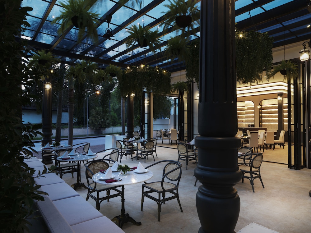Chanalai Romantica Resort Kata Beach - Adults Only — Restaurant & bars in Karon, Phuket Province