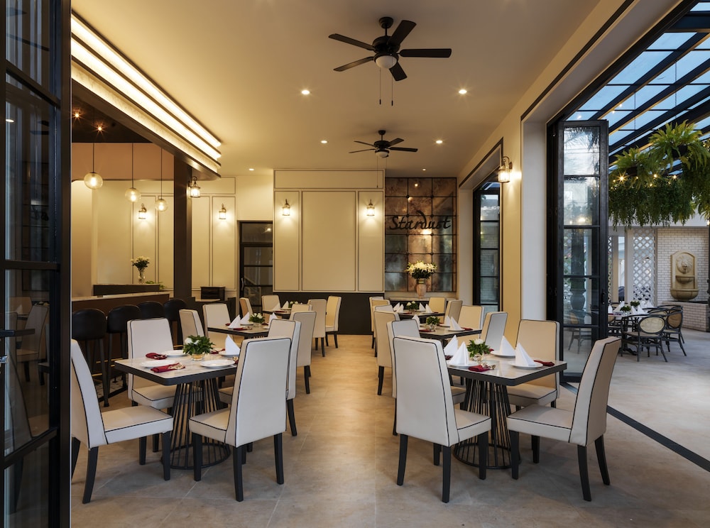 Chanalai Romantica Resort Kata Beach - Adults Only — Restaurant & bars in Karon, Phuket Province