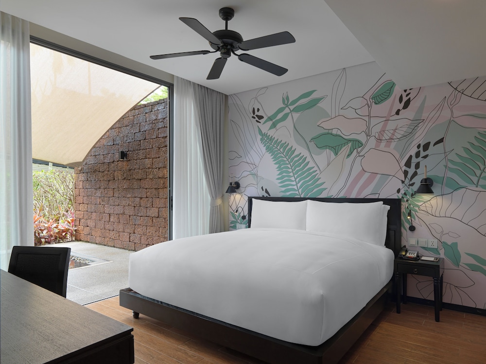 Anantara Mai Khao Phuket Villas — Mai Khao, Phuket Province
