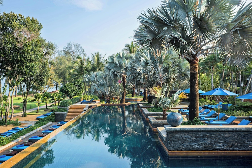 JW Marriott Phuket Resort & Spa — Swimming pool in Mai Khao, Phuket Province