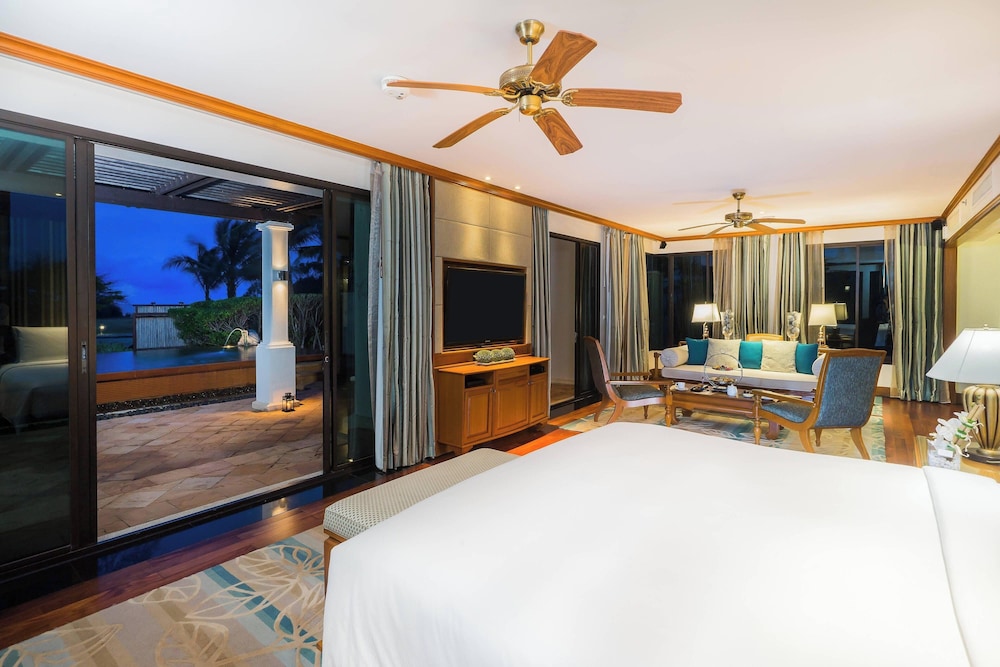 JW Marriott Phuket Resort & Spa — Hotel rooms in Mai Khao, Phuket Province