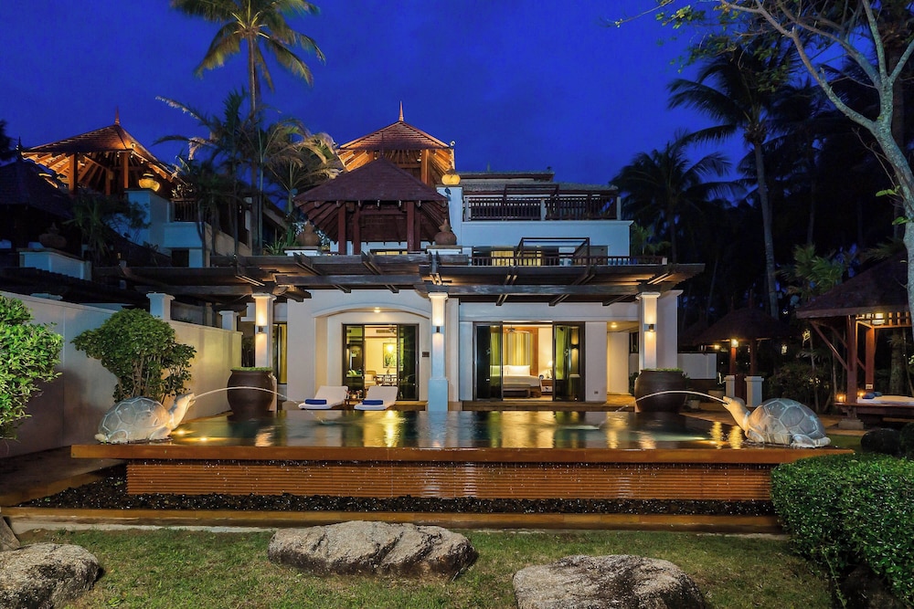 JW Marriott Phuket Resort & Spa — Hotel building in Mai Khao, Phuket Province