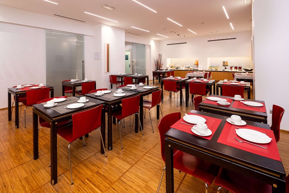 Best Western Hotel Major — Restaurant & bars in Milan, Lombardy