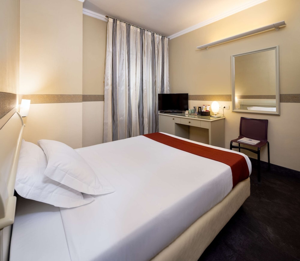 Best Western Hotel Major — Hotel rooms in Milan, Lombardy