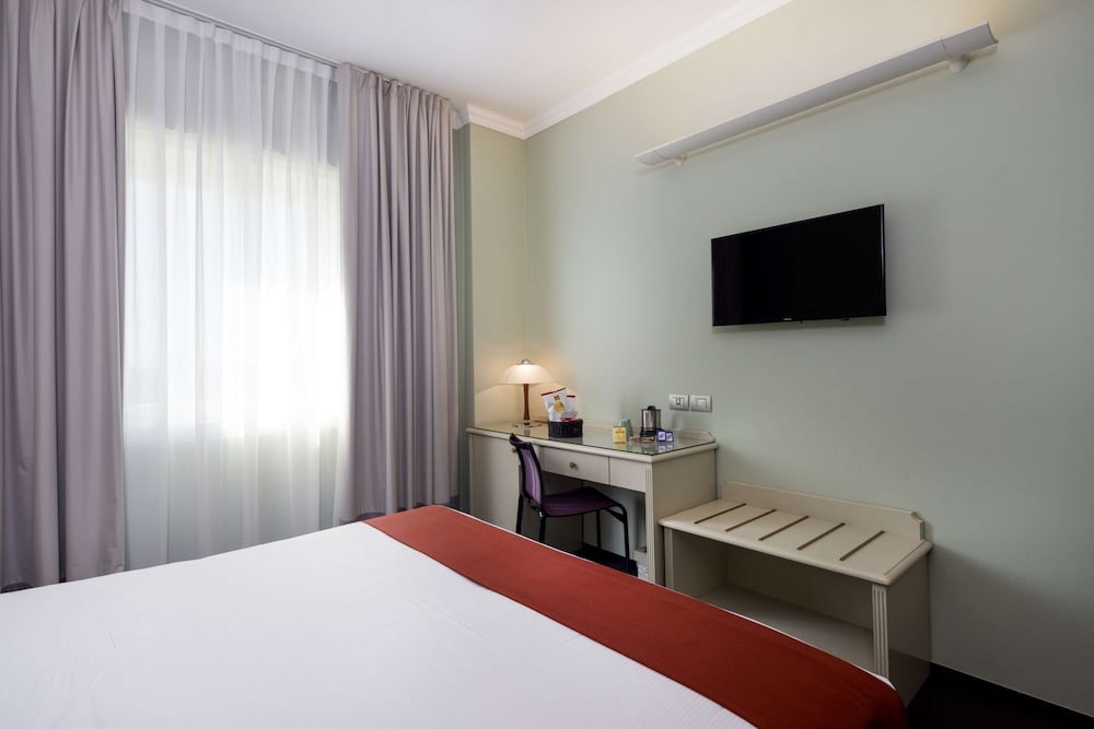 Best Western Hotel Major — Hotel rooms in Milan, Lombardy