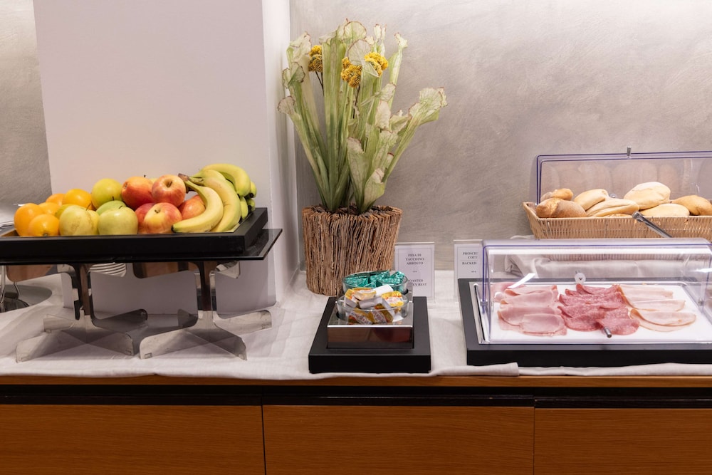 Best Western Hotel Major — Restaurant & bars in Milan, Lombardy