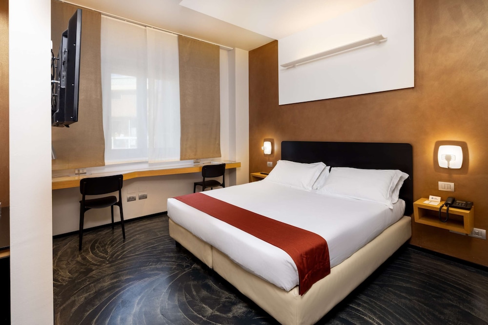 Best Western Hotel Major — Hotel rooms in Milan, Lombardy