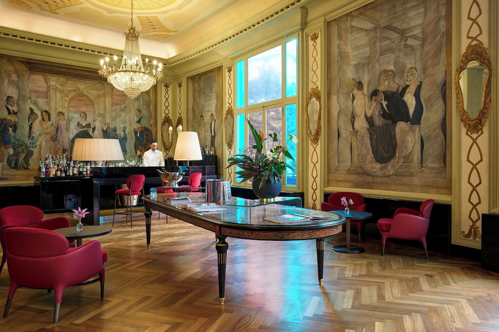 Grand Hotel Palace Rome — Restaurant & bars in Rome, Lazio