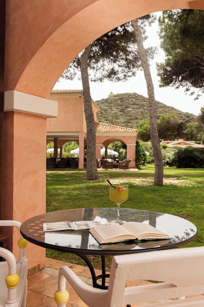 Hotel Cala Caterina - Relaxing Escape — Restaurant & bars in Villasimius, Sardinia
