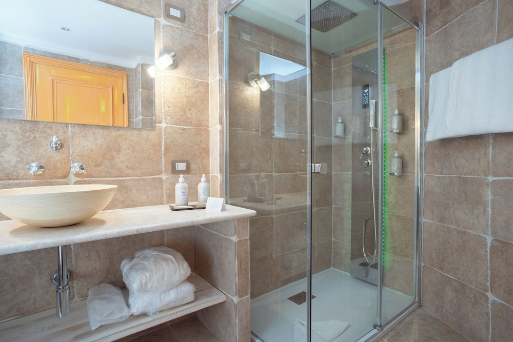 Hotel Cala Caterina - Relaxing Escape — Hotel rooms in Villasimius, Sardinia