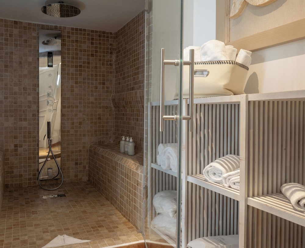 Hotel Cala Caterina - Relaxing Escape — Spa in Villasimius, Sardinia
