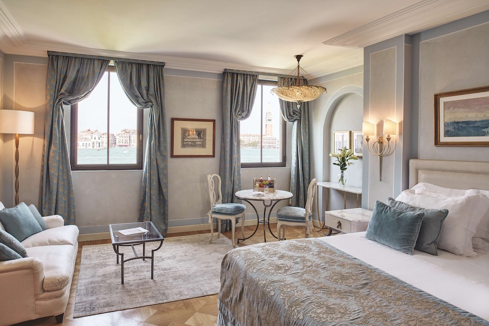 Hotel Cipriani, A Belmond Hotel, Venice — Hotel rooms in Venice, Veneto